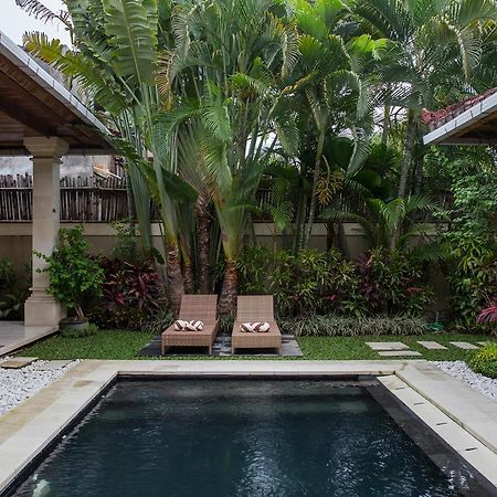 Villa Deshy Seminyak Kültér fotó