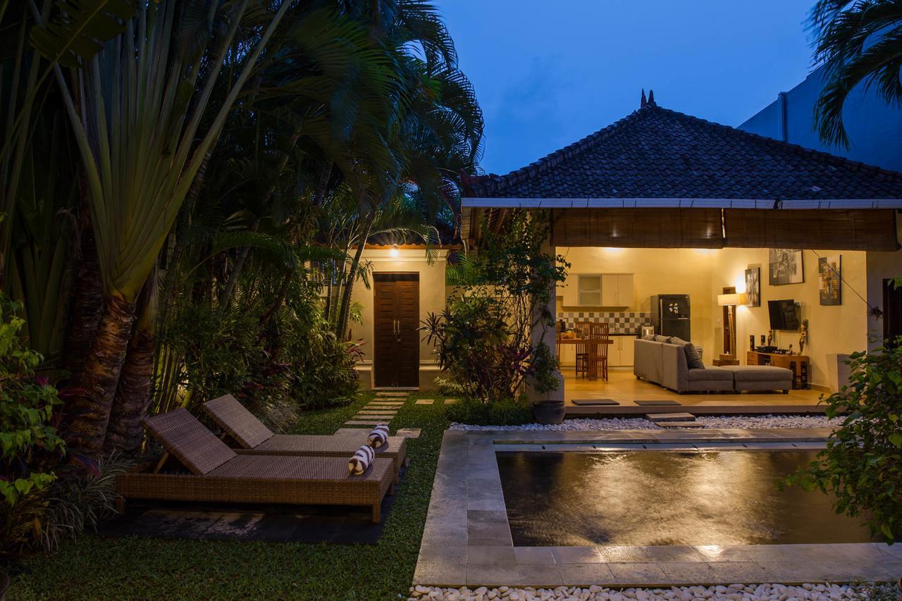 Villa Deshy Seminyak Kültér fotó